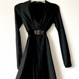 Ellie Tahari black long sleeve dress